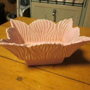 Atomic Pink Miramar of California Planter 5 h x 6 wide MINT cottage core boho